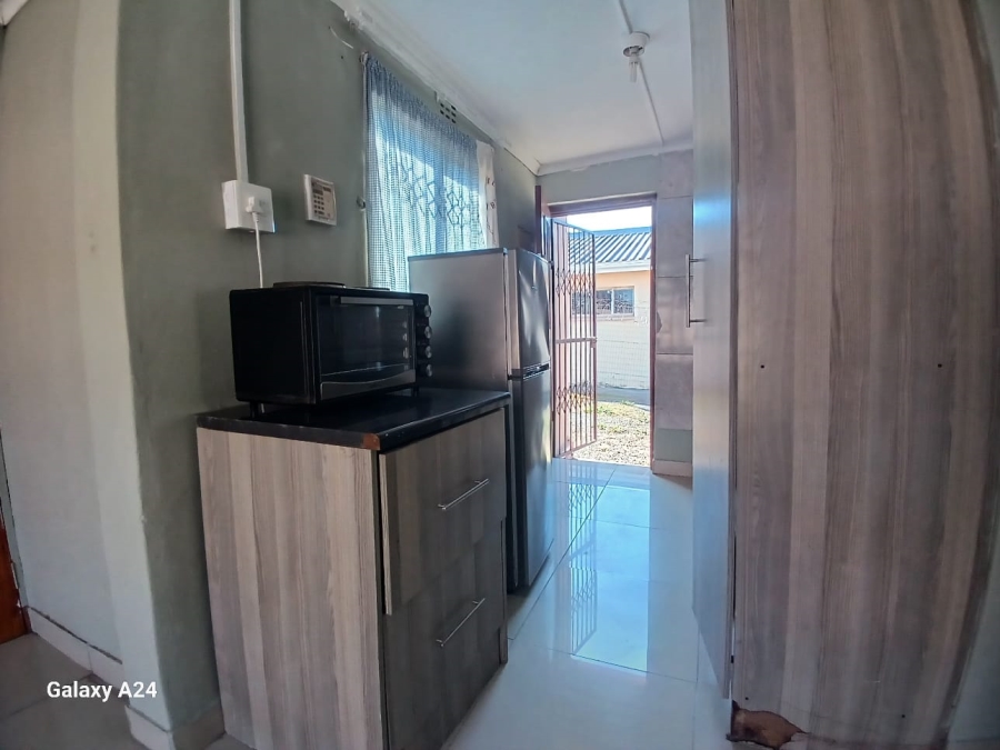 2 Bedroom Property for Sale in Mdantsane Nu 17 Eastern Cape